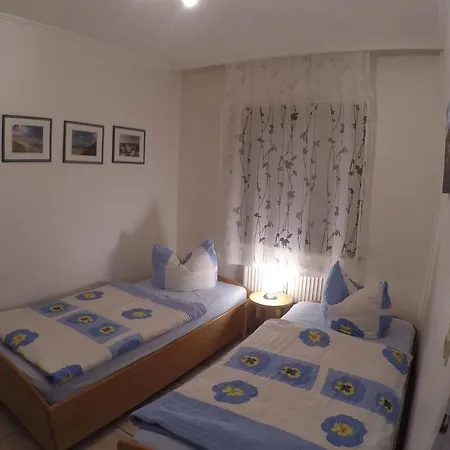 Traumapartment Haus Stoertebeker - Strandnah Und Trotzdem Zentral Апартаменты Вестерланд